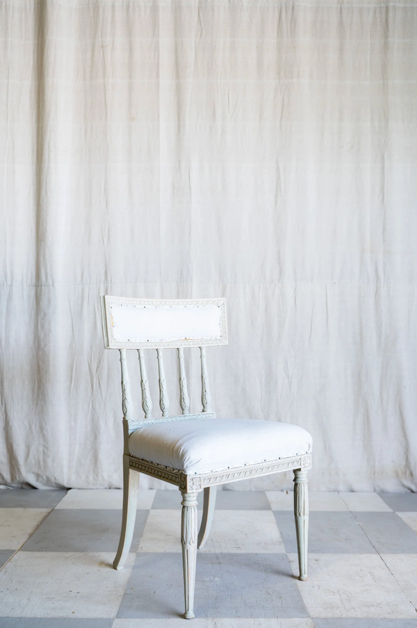 Antique Sophronia Chair