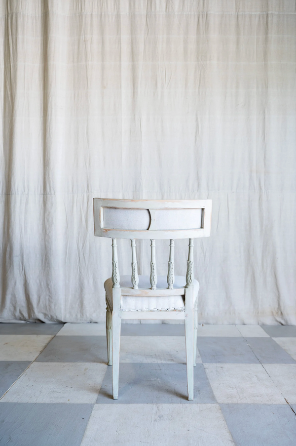 Antique Sophronia Chair