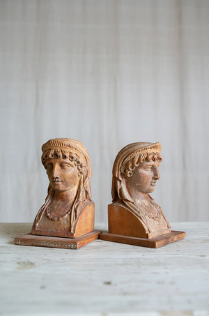 Antique Sphéra Statue