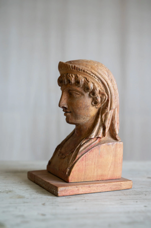 Antique Sphéra Statue