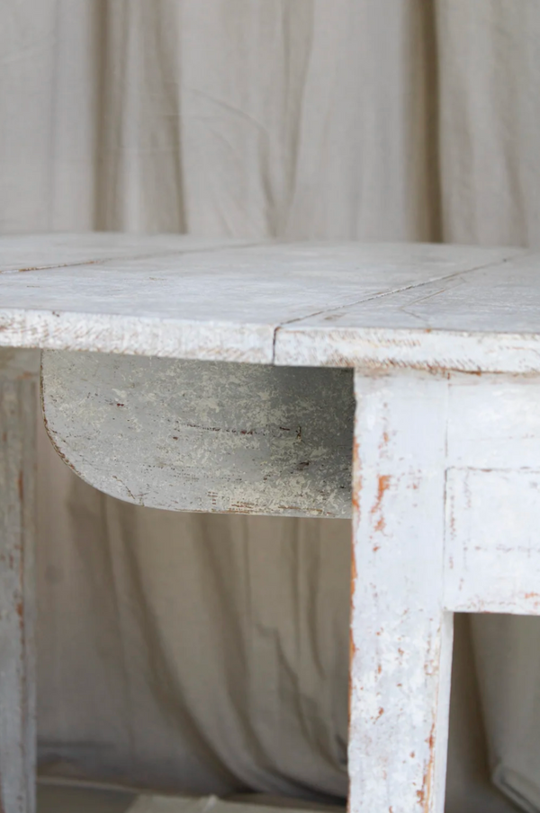 Stephane Antique Demilunes