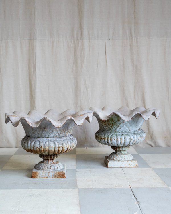 18th Century Terrena Urn