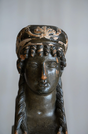 Statue Velmora Statue