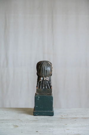 Statue Velmora Statue