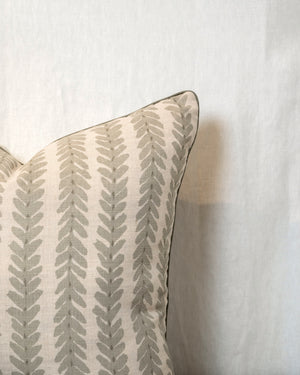 Woodperry Pillow