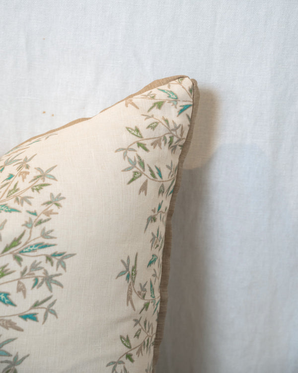 Holly Vine Verdant Pillow 20x20