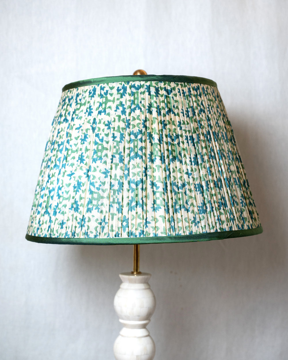 Turquoise Bloom Lamphade