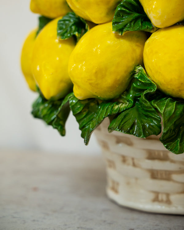 Lemon Pyramid
