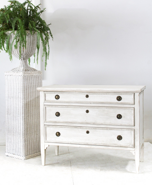 Aurélie White Three Drawer Dresser