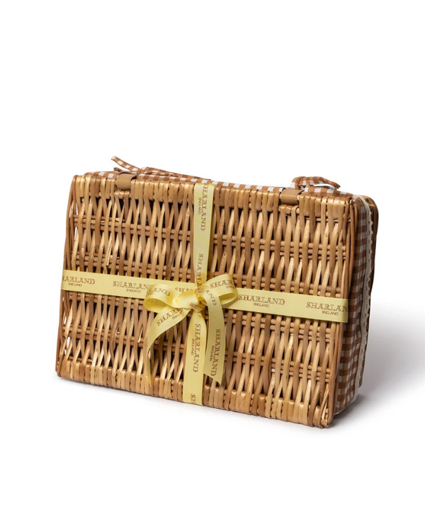 The Chic Hamper